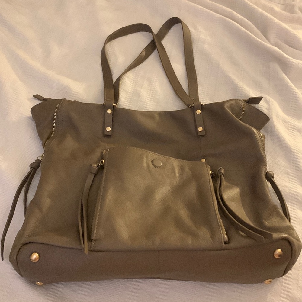 🎉HP🎉Kooba leather shoulder bag - Picture 2 of 13